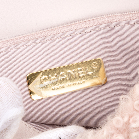 Chanel Rare Shearling 19 Classic Flap - Picture 10 of 11